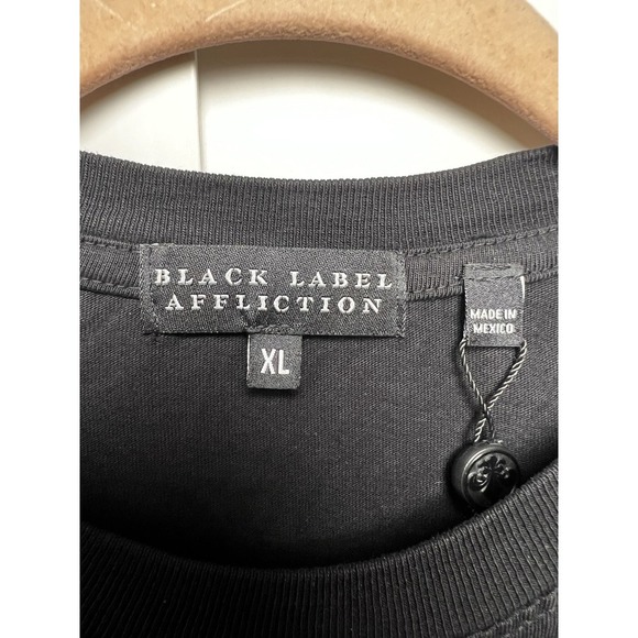 Affliction Black Label Heart Avowed Rhinestone Short Sleeve Shirt Size XL NWT - Picture 2 of 9